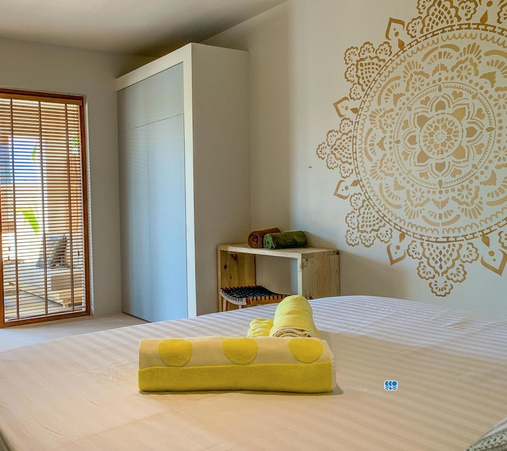 Isla Penthouse & Garden Apartments Bonaire Кралендейк Экстерьер фото
